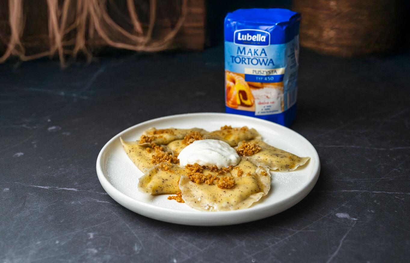 Piegowate pierogi z serem