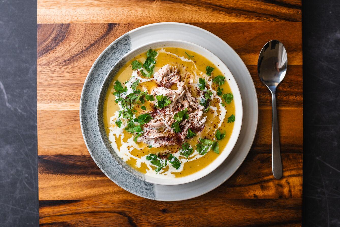 Krem warzywny z szarpanym kurczakiem