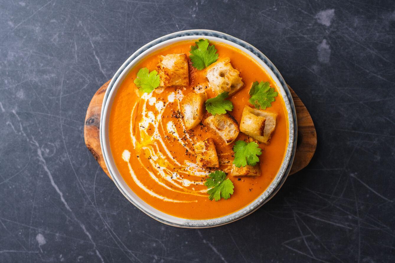 Zupa krem z pieczonej dyni i papryki