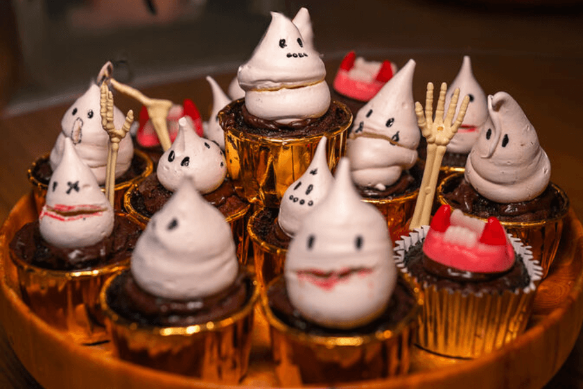 Czekoladowe babeczki duszki z kremem