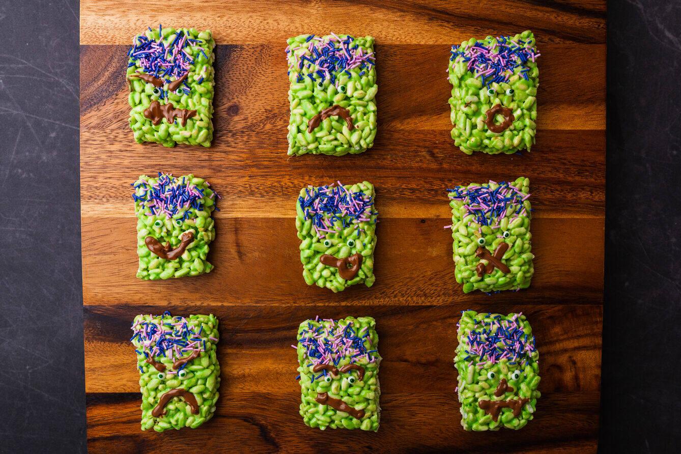 Ciasteczka Frankensteina z ryżu i pianek