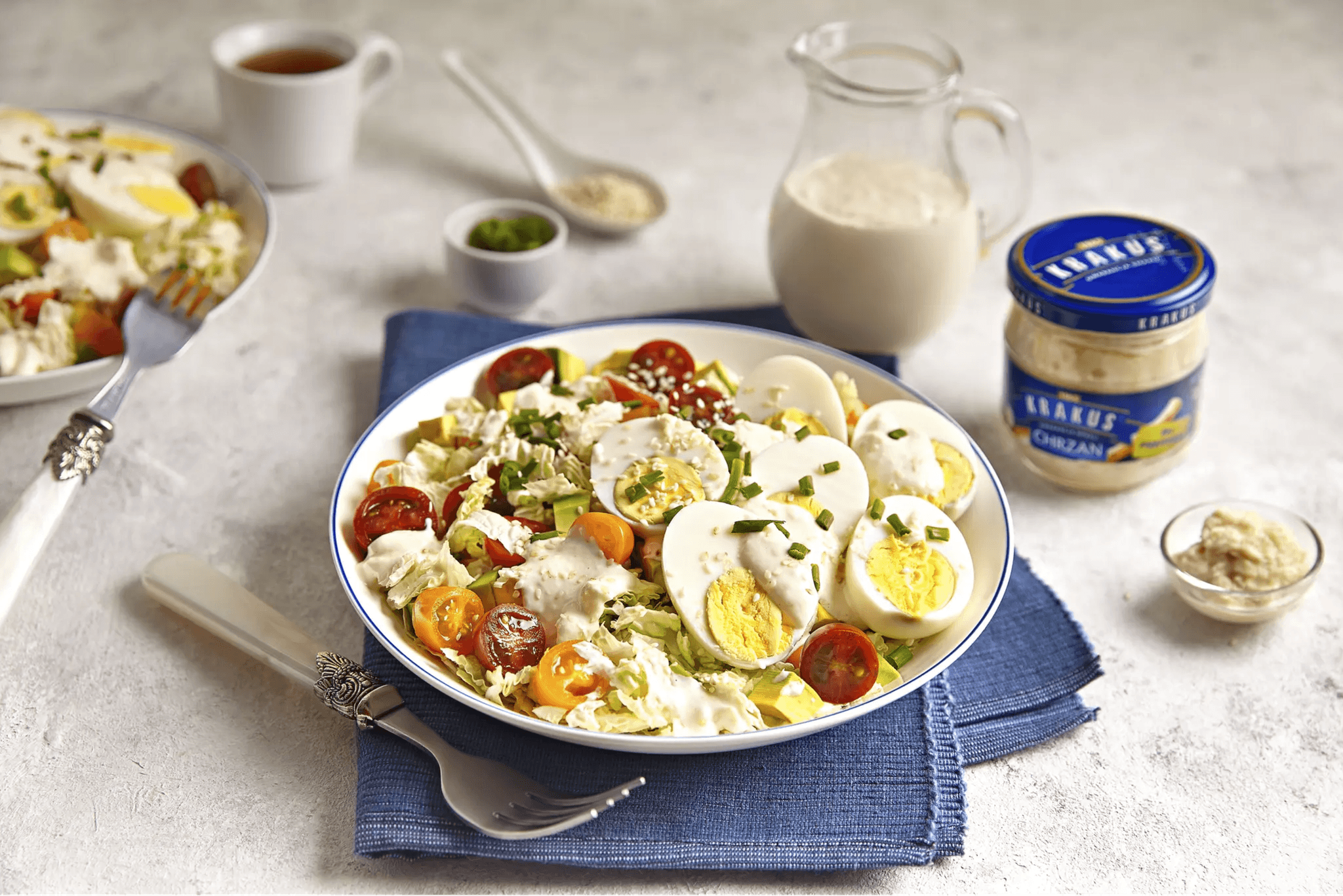 Najlepsze przepisy na wiosenne sałatki