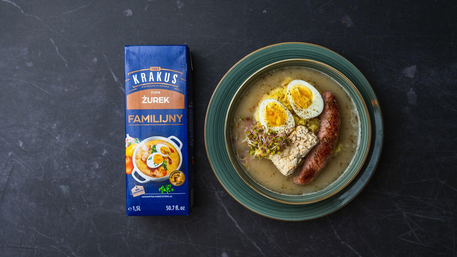 Wielkanocny żurek z wędzonym twarogiem